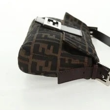 Fendi Mamma Baguette Auth 161669SAV 4