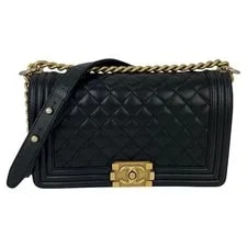 Chanel — Chanel Quilted Medium Boy Flap One Size — Handbag — resale