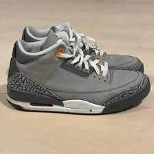 Air Jordan — Air Jordan 3 Retro Shoes 2021 CT8532-012 — Sneaker — resale