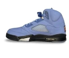 Size 11.5 - Jordan 5 Retro SE Mid 3