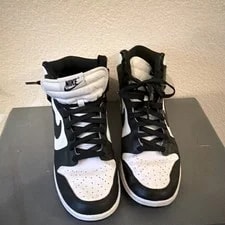 Nike ’s Mid Top Lace-Up Athletic 2