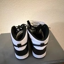 Nike ’s Mid Top Lace-Up Athletic 4