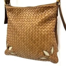 Bottega Veneta — Very Bottega Veneta — Handbag — deal