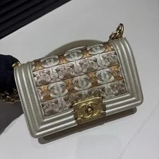 Chanel — Auth Chanel le Boy Small Flap Crossbody GHW — Handbag — resale