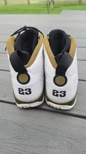 Size 11 - Air Jordan 9 Retro Statue 4
