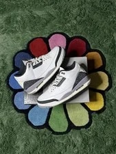 Jordan — Size 9.5 - Air Jordan 3 Retro — Sneaker — resale