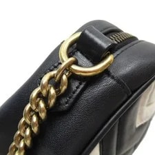 Gucci GG Marmont Metal 3