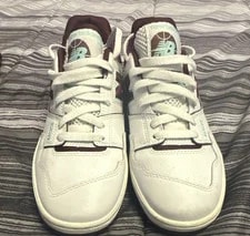 New Balance — New Balance 550 ’S Low Top Lace-Up — Sneaker — resale