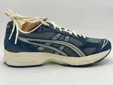 Size 7M / 8.5W - Asics Gel-Kayano 14 Dark 4