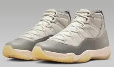 Jordan — Air Jordan 11 Retro "Tokyo" Light / IQ3459-072 — Sneaker — resale