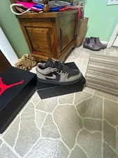 Jordan Air 3 Low Top Lace-Up Athletic 4
