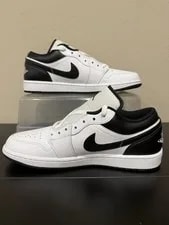 Size 10 - Air Jordan 1 Low 2