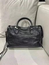 Auth Balenciaga Classic City Crossbody Aged 3