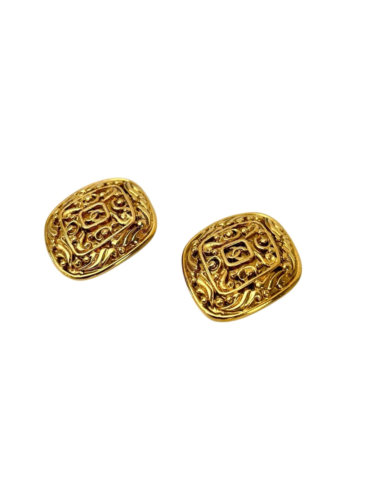 Chanel Filigree Clip on Earrings 3
