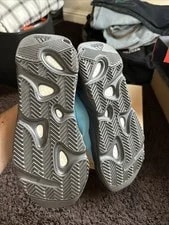Yeezy 700 Mnvn 4