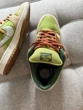 Nike SB Dunk Low Pro WC Escargot Metallic Pear FQ7585 200 2