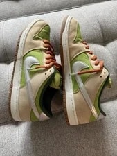Nike SB Dunk Low Pro WC Escargot Metallic Pear FQ7585 200 4