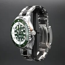 Breitling Superocean 46mm Green Dial E10379 Unworn Msrp $7,600 2