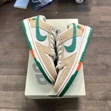 Nike — Nike SB Dunk Low Jarritos — Sneaker — resale