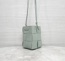 Bottega Veneta Mini Bucket New 680217 156524078 2
