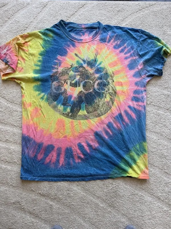 Gucci — Dinosaur Gucci Shirt — streetwear — resale