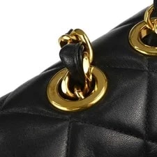 Chanel Classic Flap 168028 4