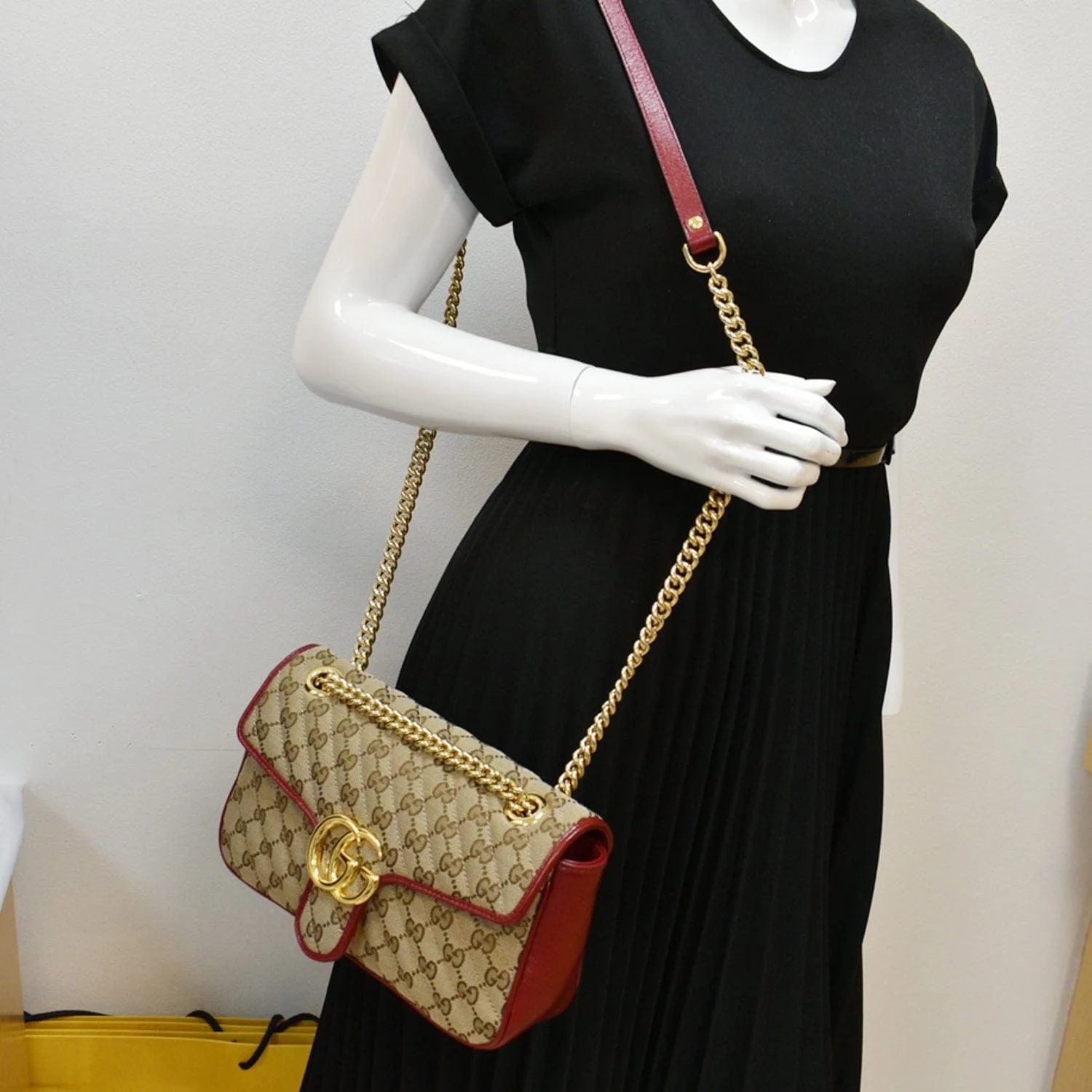 Gucci GG Marmont Small Matelasse 443497 2
