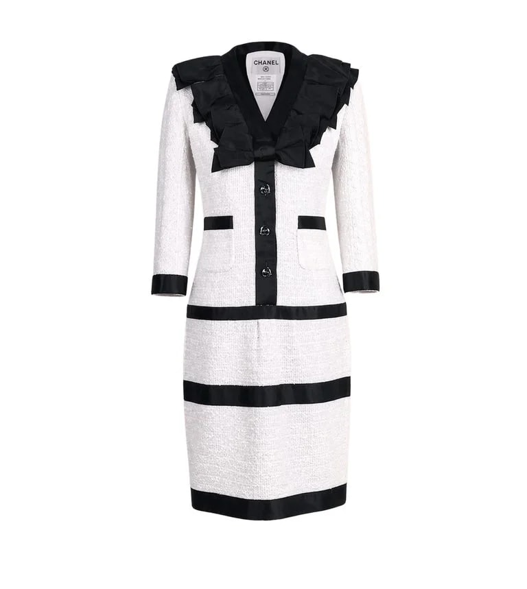 Chanel — Chanel Iconic Paris / Miami Dress With CC Heart Buttons 34 FR — Clothing — resale