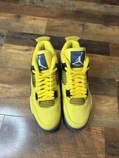 Size 9.5M/11W - Jordan 4 Retro Lightning (2021) CT8527-700 3