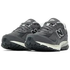 New Balance 2002R Dark M2002RFL Size 3