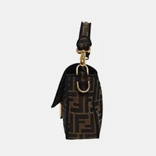 Fendi Baguette Handbags Cloth 3
