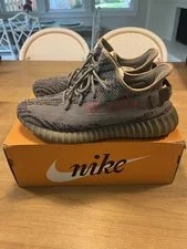 Yeezy — Yeezy 350 Boost Beluga — Sneaker — resale