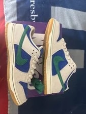 Nike SB Dunk Low Hyper /Malachite 2