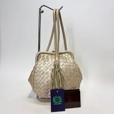 Bottega Veneta — Bottega Veneta Tassel Clasp — Handbag — resale