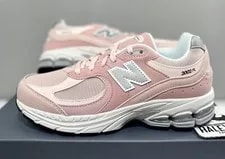 New Balance 2002R (GS) | Grade Size 6 / 7.5 | GC2002SK 3