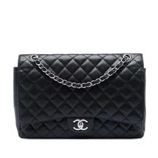Chanel — Chanel Classic Double Flap Pre-Loved Shoulder Bag — Handbag — resale