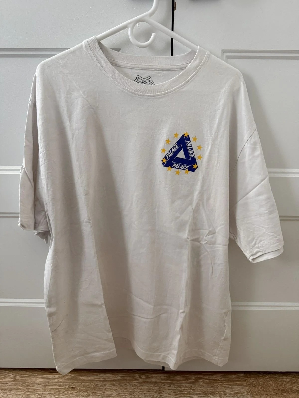 Palace — Palace EU Tri Ferg Tee — streetwear — resale