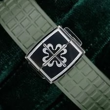 2026 NEW Unworn Patek Philippe Aquanaut Luce Green Diamond Bezel 5267/200A-011 4