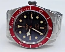 Tudor Black Bay 79220 Black Dial 41mm With Pouch 2