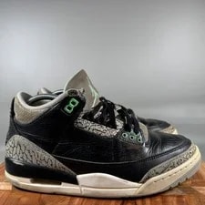 Air Jordan — Air Jordan 3 Retro Glow CT8532-031 — Sneaker — resale