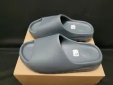 Size 9 - Adidas Yeezy Slide [ ] 4