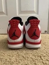 Size 9 - Jordan 4 Retro Mid 4