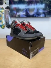 Nike SB — Nike SB Dunk High MF Doom 2007 Preowned Size 9 - 313171-004 — Sneaker — resale