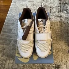 Nike Zoom Field Jaxx Light 2