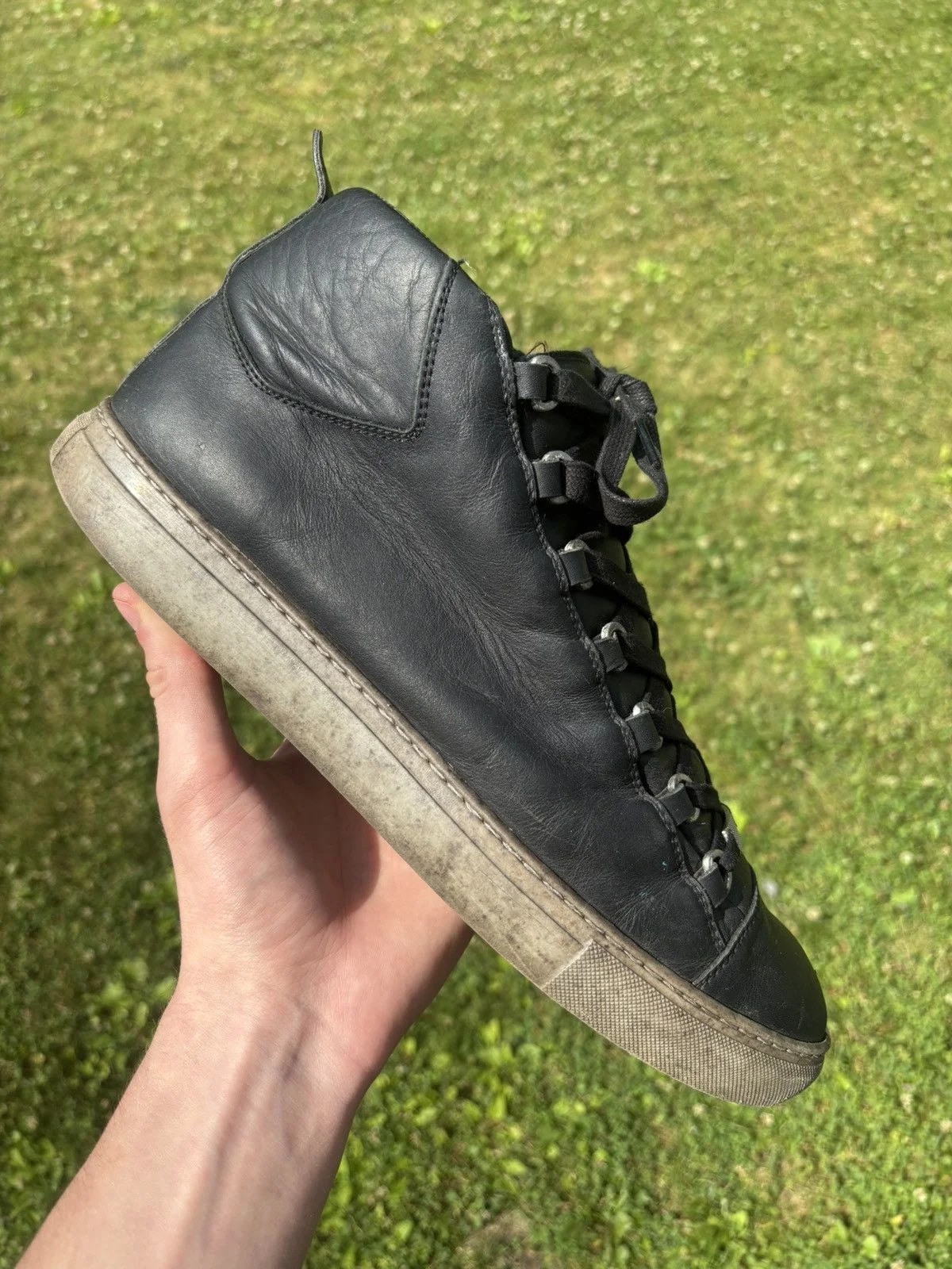 Balenciaga — Balenciaga Arena High — Sneaker — resale
