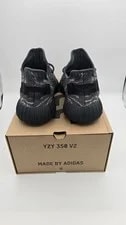 Yeezy Boost 350 V2 Dark Salt 4