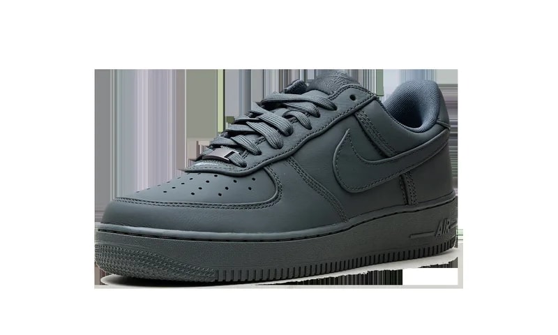 Air Force 1 Low Retro "Bomber " IM3078 002 4