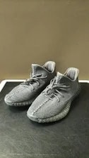Yeezy — Yeezy Boost 350 V2 Model FU9006 Condition Adidas — Sneaker — resale