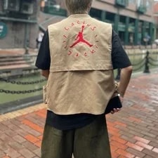 Travis Scott X Jordan Utility Vest (Asia Sizing)... CW3170-201 4