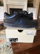 Nike SB — Size 7.5M/9W - Nike SB Dunk Low Pro Bluetile Skateboards Ships NOW — Sneaker — resale